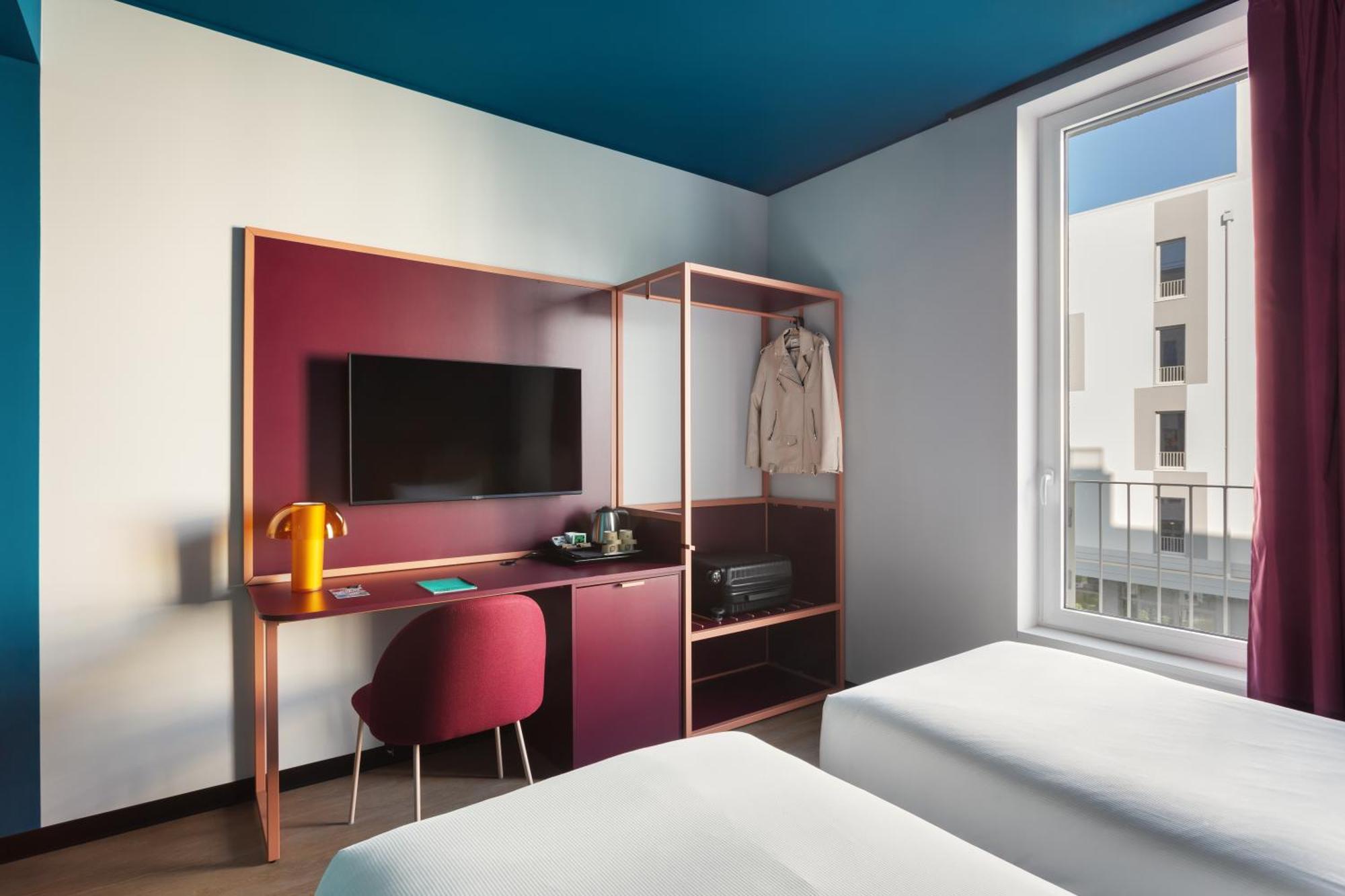 Cx Milan Nom Hostel Εξωτερικό φωτογραφία